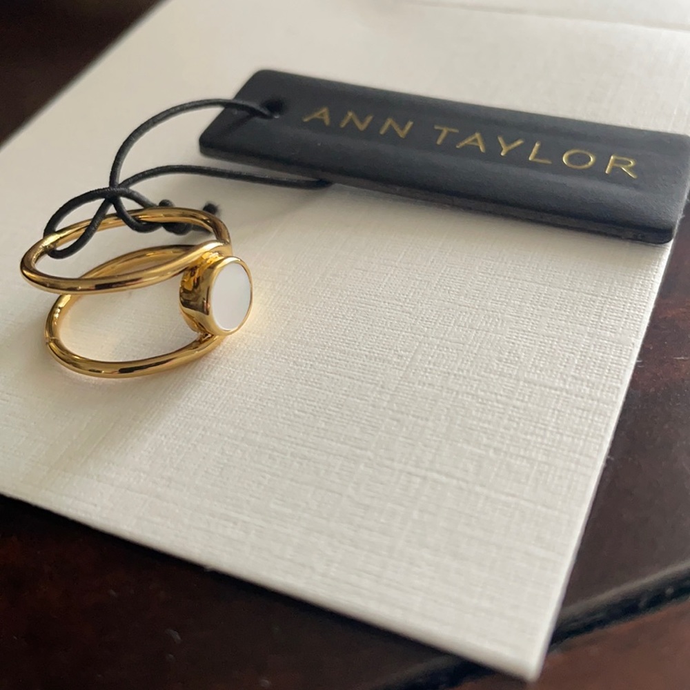 NWT! Ann Taylor Statement Ring